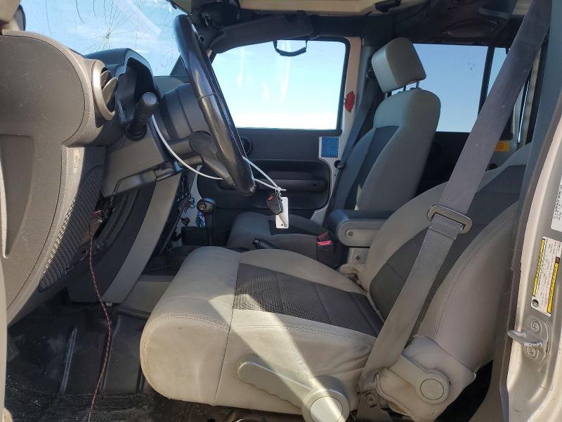 2010 Jeep Wrangler Unlimited მანქანა იყიდება აუქციონზე, vin: 1J4BB3H18AL136310, აუქციონის ნომერი: 67640186