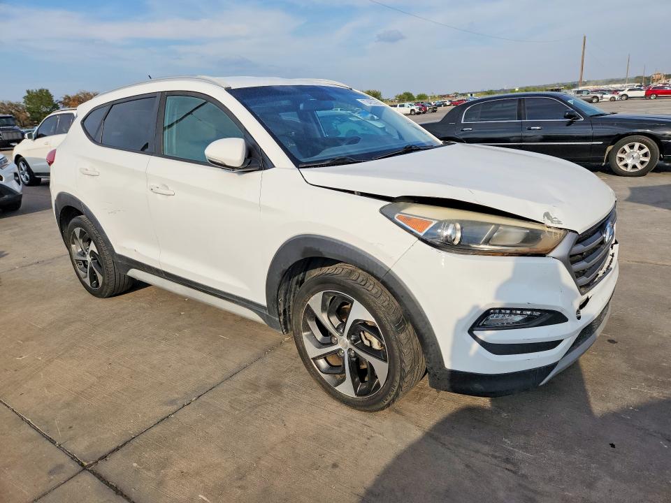 Продажа на аукционе авто 2017 Hyundai Tucson, vin: KM8J33A24HU449288, номер лота: 70420376