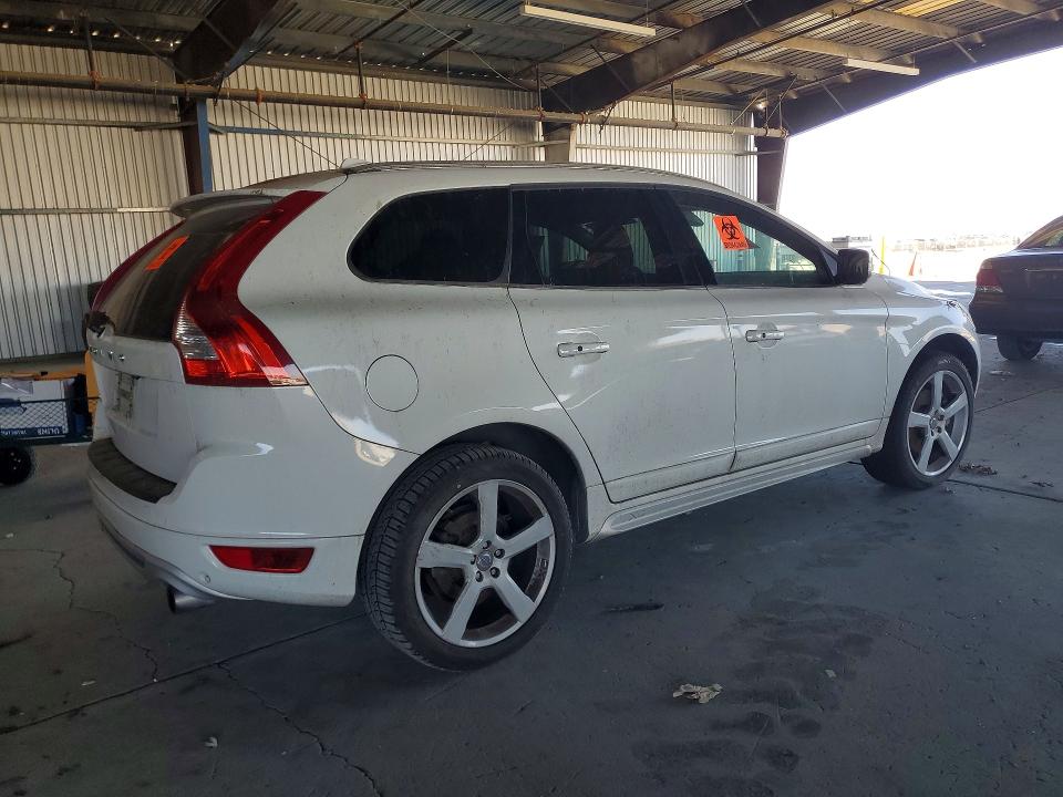 68161716 :رقم المزاد ، YV4952DL2B2202125 vin ، 2011 Volvo Xc60 مزاد بيع