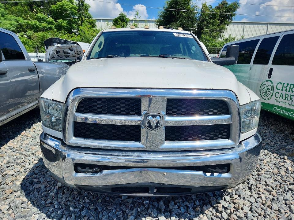 68632016 :رقم المزاد ، 3C7WRTCL7HG629756 vin ، 2017 Ram 3500 مزاد بيع
