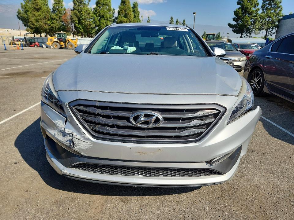 2017 Hyundai Sonata მანქანა იყიდება აუქციონზე, vin: 5NPE34AF3HH558088, აუქციონის ნომერი: 70556196