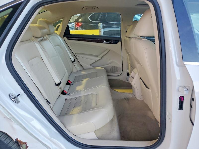 69995136 :رقم المزاد ، 1VWCP7A32CC036296 vin ، 2012 Volkswagen Passat مزاد بيع