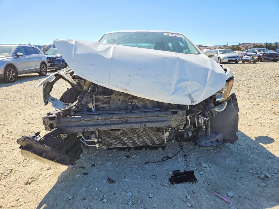 69768886 :رقم المزاد ، 1VWAT7A35GC055403 vin ، 2016 Volkswagen Passat مزاد بيع