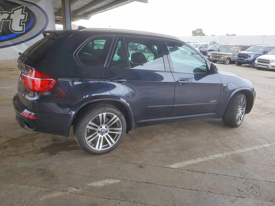 Продажа на аукционе авто 2013 Bmw X5, vin: 5UXZV8C5XDL426666, номер лота: 69555386