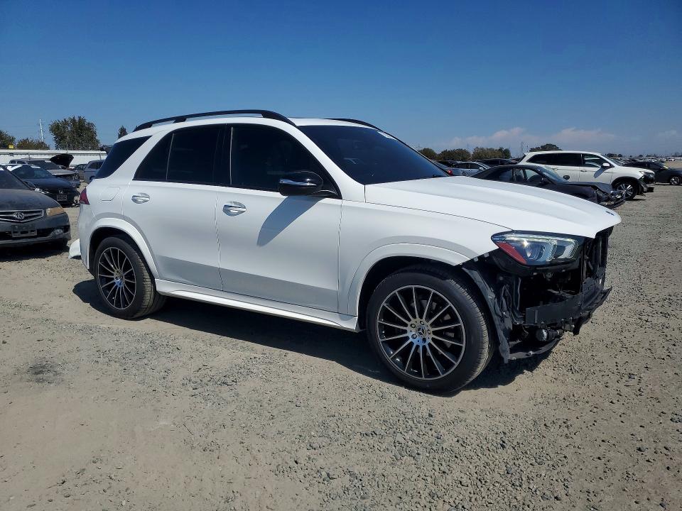 Продажа на аукционе авто 2020 Mercedes-benz Gle, vin: 4JGFB4KB7LA070048, номер лота: 70296276
