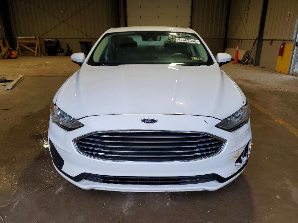 Продажа на аукционе авто 2019 Ford Fusion, vin: 3FA6P0HD5KR281783, номер лота: 67669046