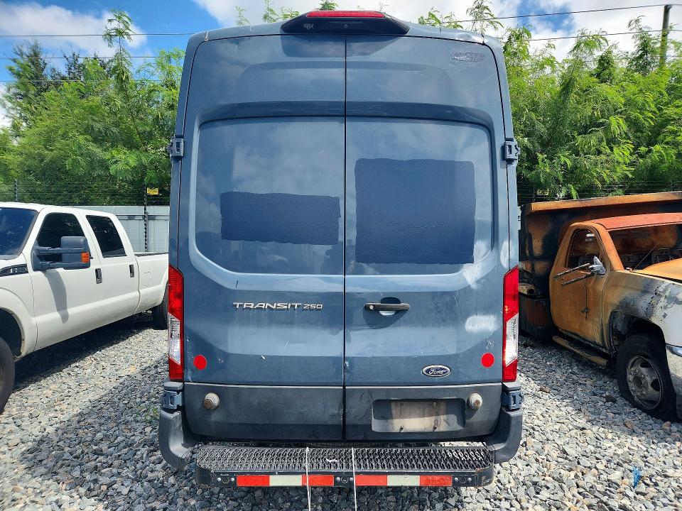 Продажа на аукционе авто 2020 Ford Transit 250, vin: 1FTBR3X89LKA28657, номер лота: 68973826