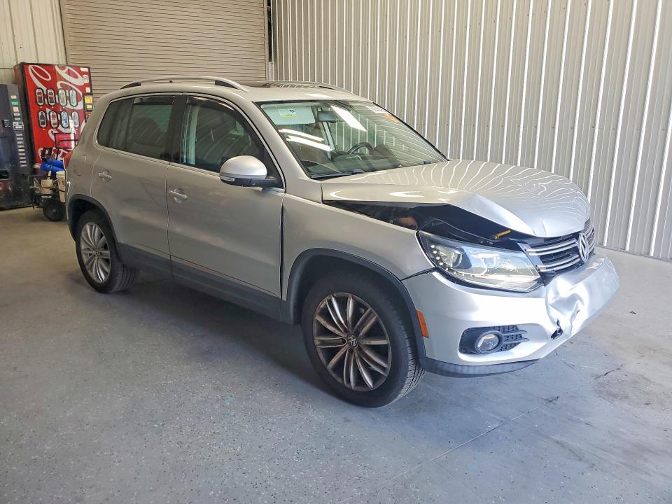 2016 Volkswagen Tiguan მანქანა იყიდება აუქციონზე, vin: WVGAV7AX4GW501907, აუქციონის ნომერი: 66536486