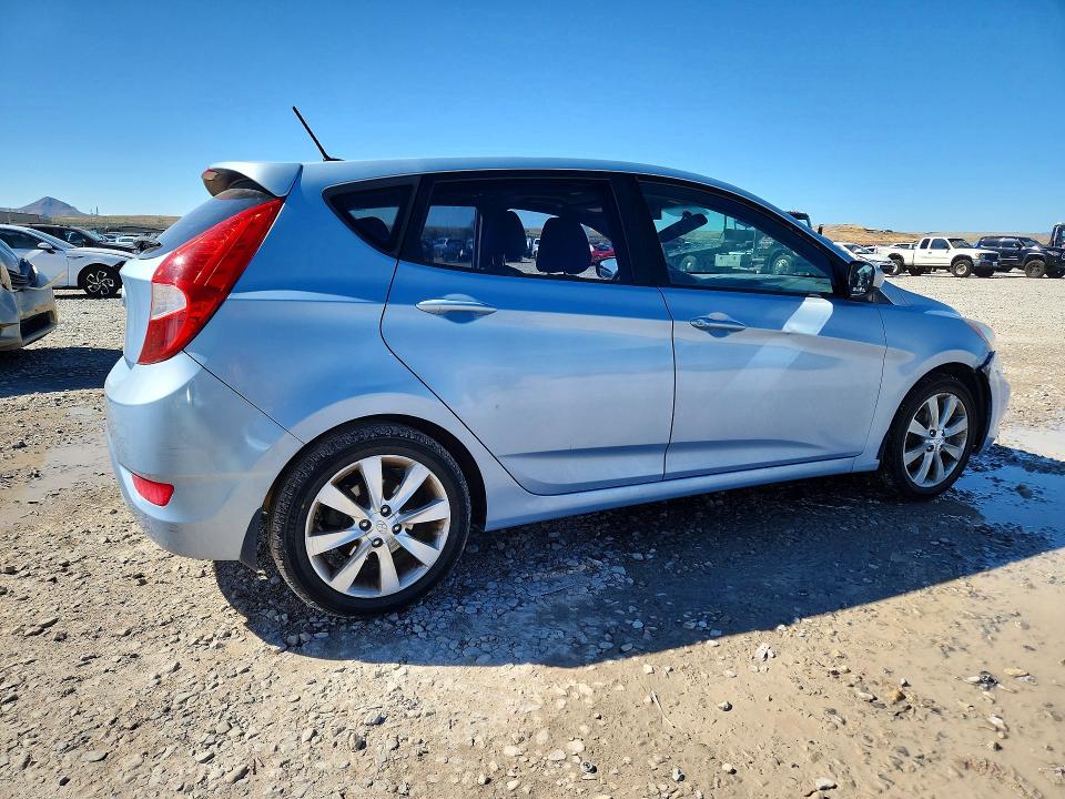 70313286 :رقم المزاد ، KMHCU5AE1CU014958 vin ، 2012 Hyundai Accent مزاد بيع