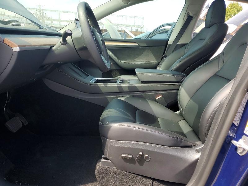 70343256 :رقم المزاد ، 7SAYGDEE4PA082062 vin ، 2023 Tesla Model Y مزاد بيع