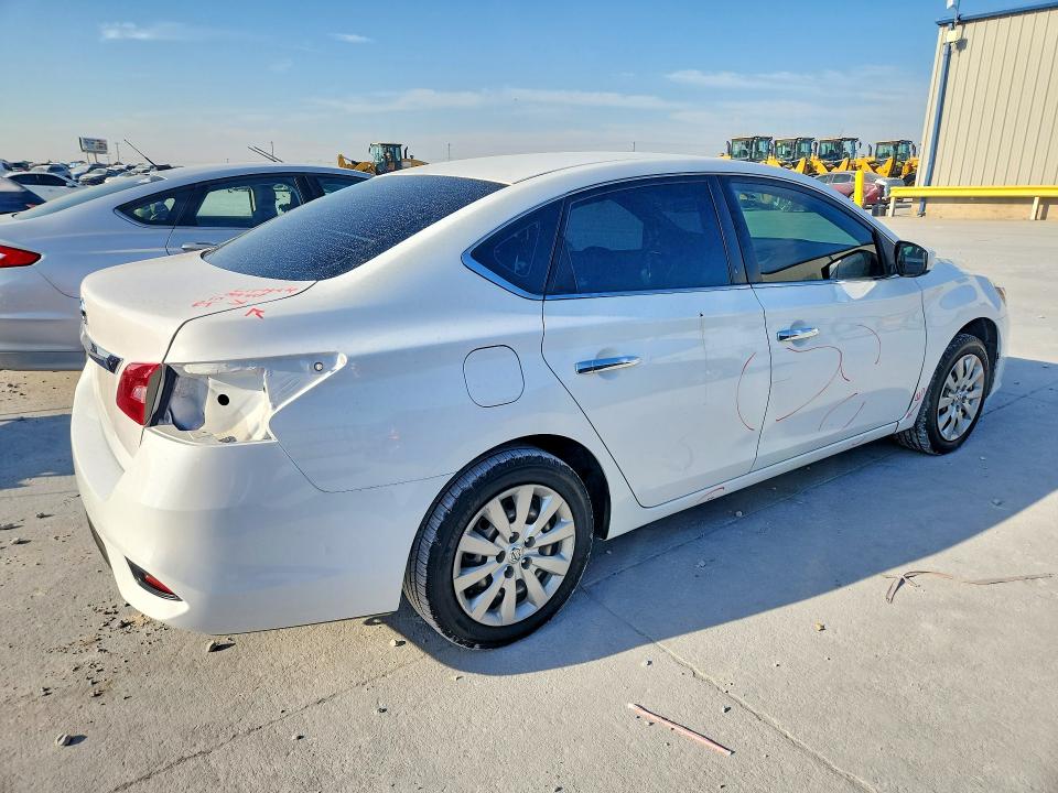 Продаж на аукціоні авто 2017 Nissan Sentra, vin: 3N1AB7AP3HY328360, номер лоту: 69366696