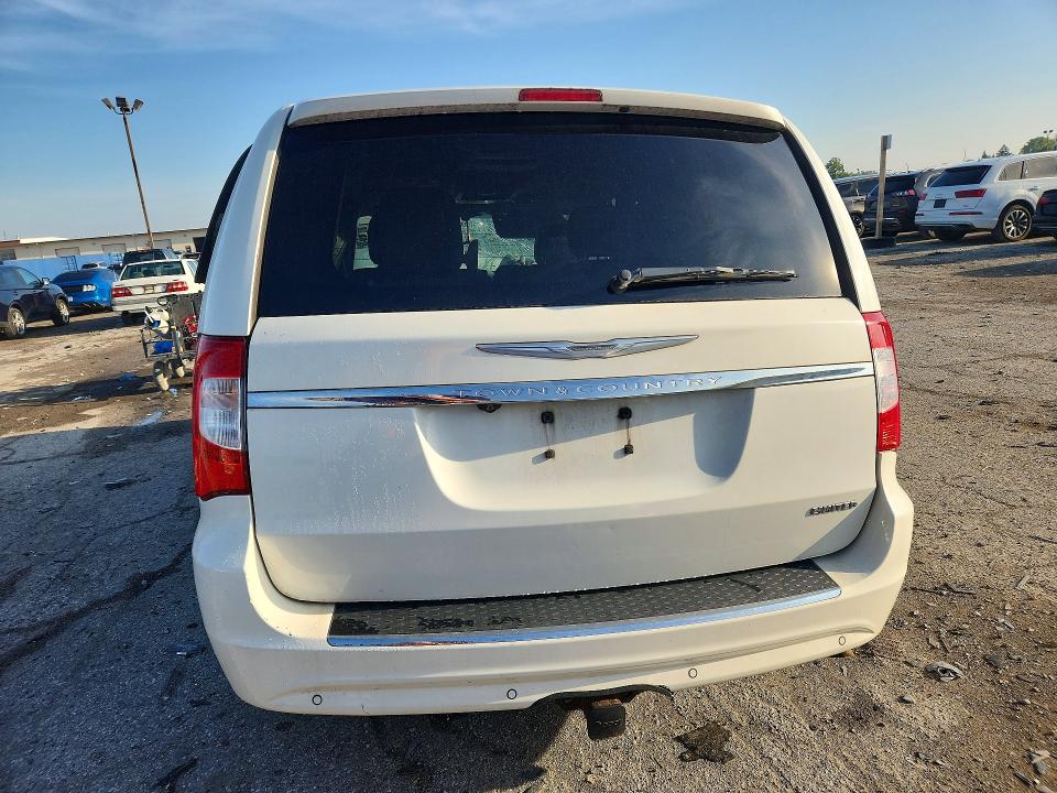 68618036 :رقم المزاد ، 2C4RC1GG8CR228569 vin ، 2012 Chrysler Town & Country مزاد بيع