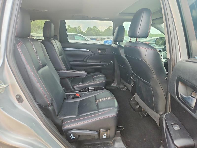67844746 :رقم المزاد ، 5TDKZRFH3KS340226 vin ، 2019 Toyota Highlander مزاد بيع