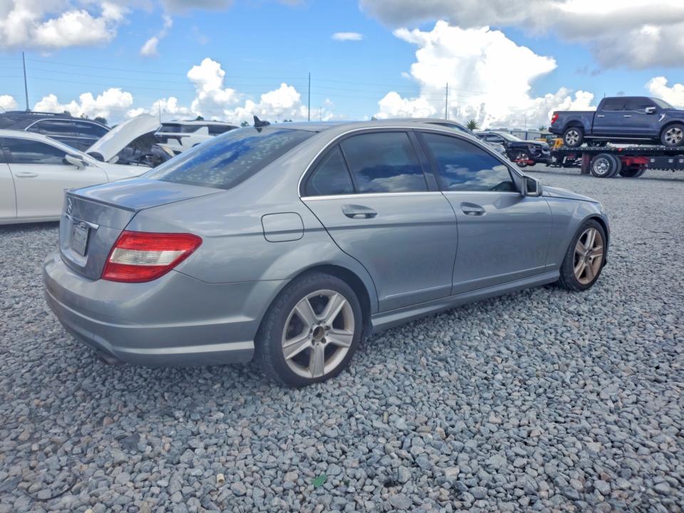 68047976 :رقم المزاد ، WDDGF5EB6AR104547 vin ، 2010 Mercedes-benz C مزاد بيع