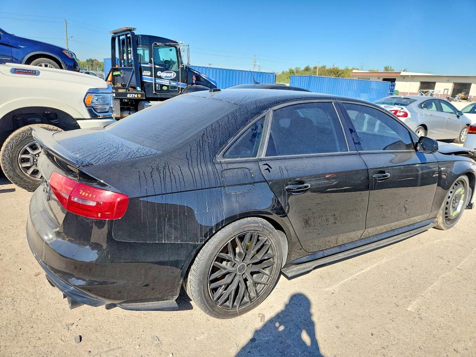 Продажа на аукционе авто 2015 Audi A4, vin: WAUBFAFL9FN002675, номер лота: 70253796