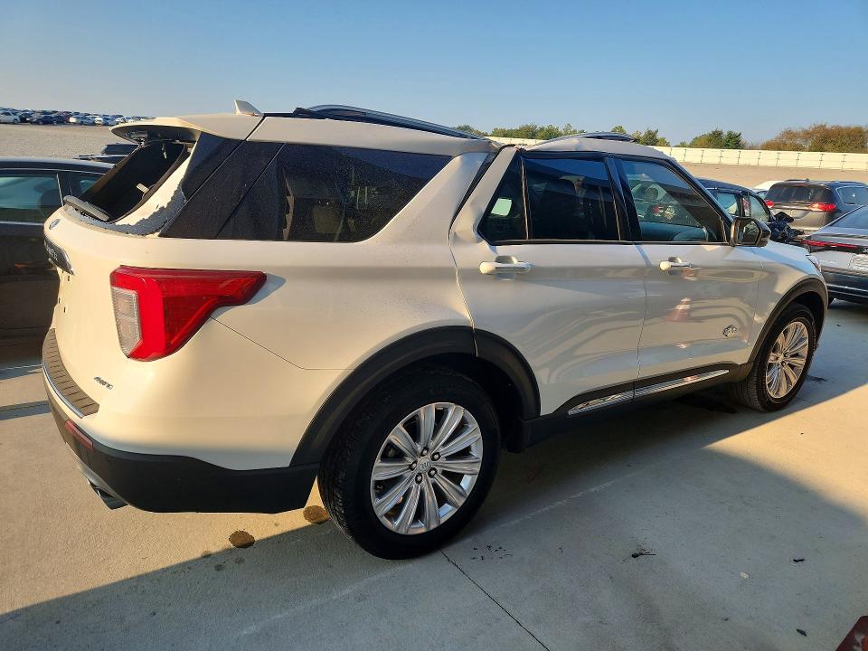 Продажа на аукционе авто 2022 Ford Explorer, vin: 1FM5K8LC3NGC05472, номер лота: 67778856