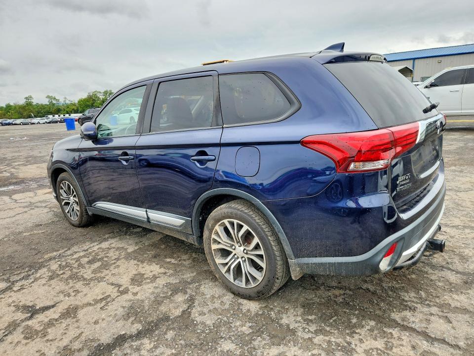 Продажа на аукционе авто 2018 Mitsubishi Outlander, vin: JA4AZ3A31JZ071509, номер лота: 69527316