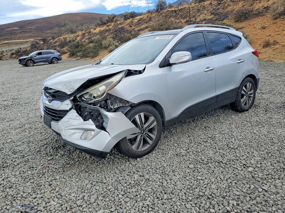 2015 Hyundai Tucson მანქანა იყიდება აუქციონზე, vin: KM8JUCAG3FU016924, აუქციონის ნომერი: 70559206