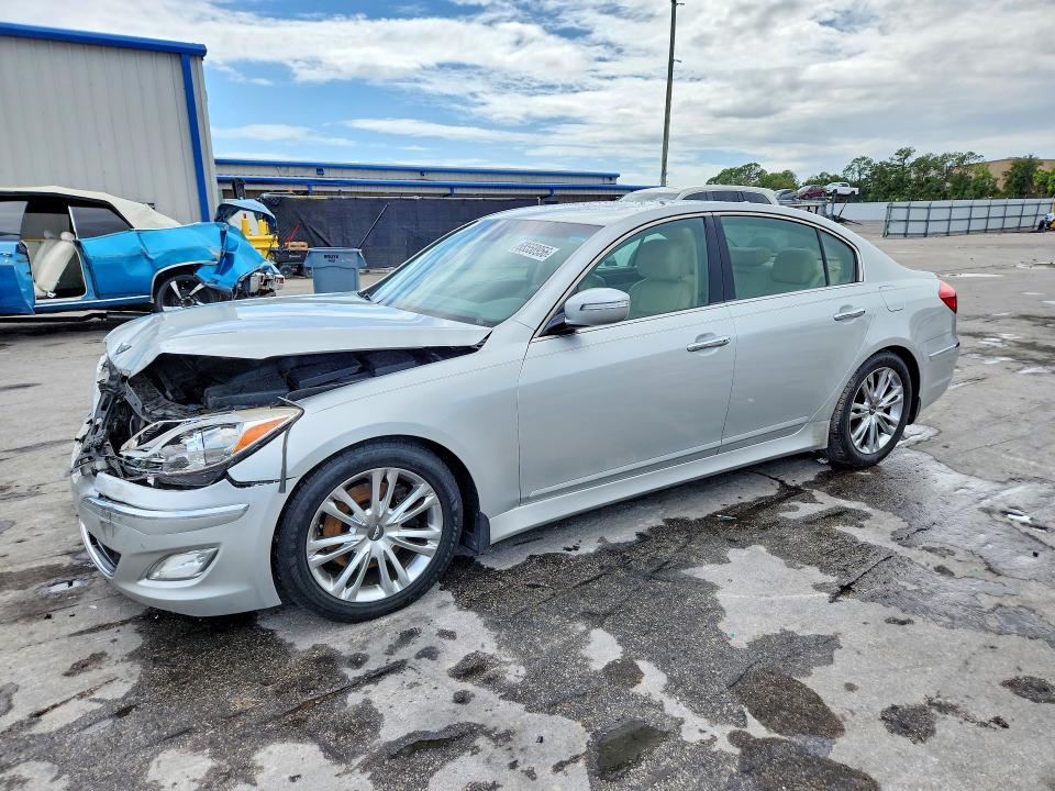 68558956 :رقم المزاد ، KMHGC4DD0CU204767 vin ، 2012 Hyundai Genesis مزاد بيع