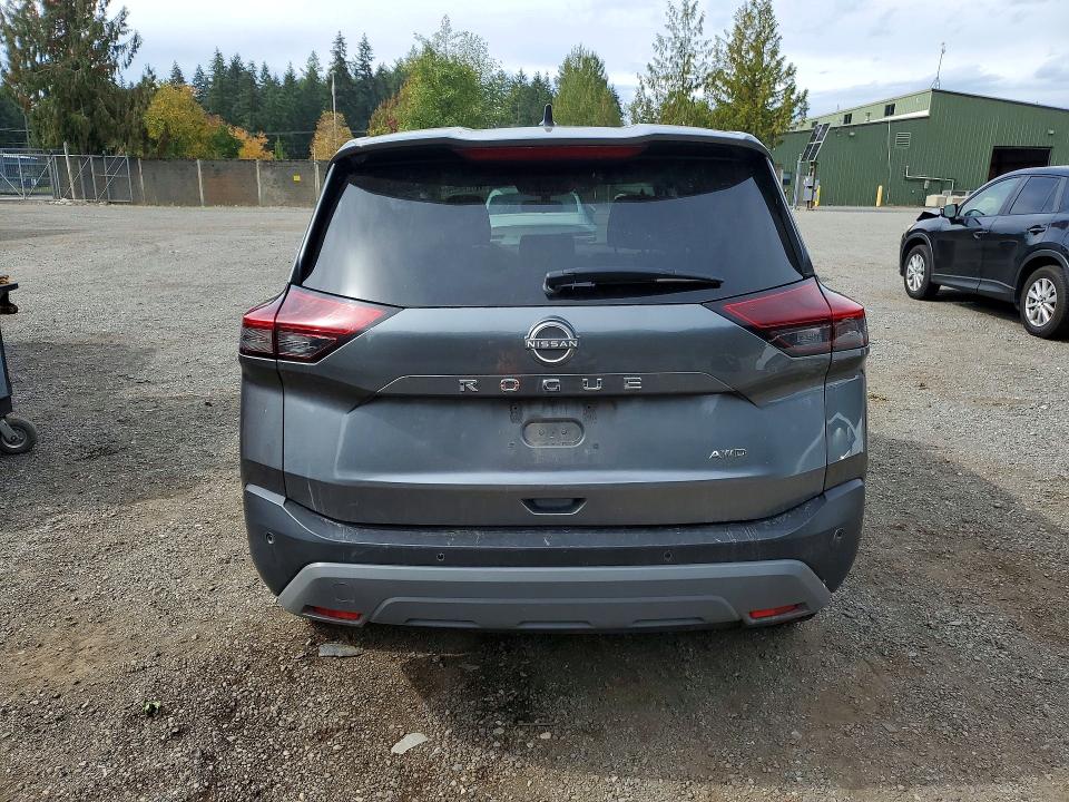 70424456 :رقم المزاد ، 5N1BT3AB4PC947208 vin ، 2023 Nissan Rogue مزاد بيع