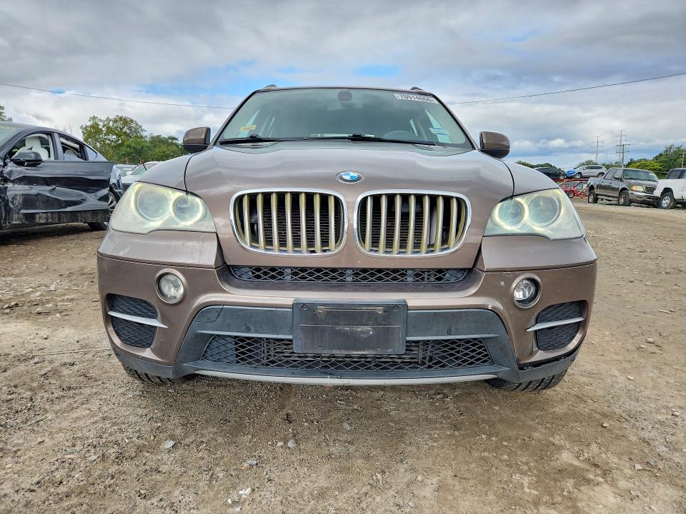70914066 :رقم المزاد ، 5UXZV4C54DL993223 vin ، 2013 Bmw X5 مزاد بيع