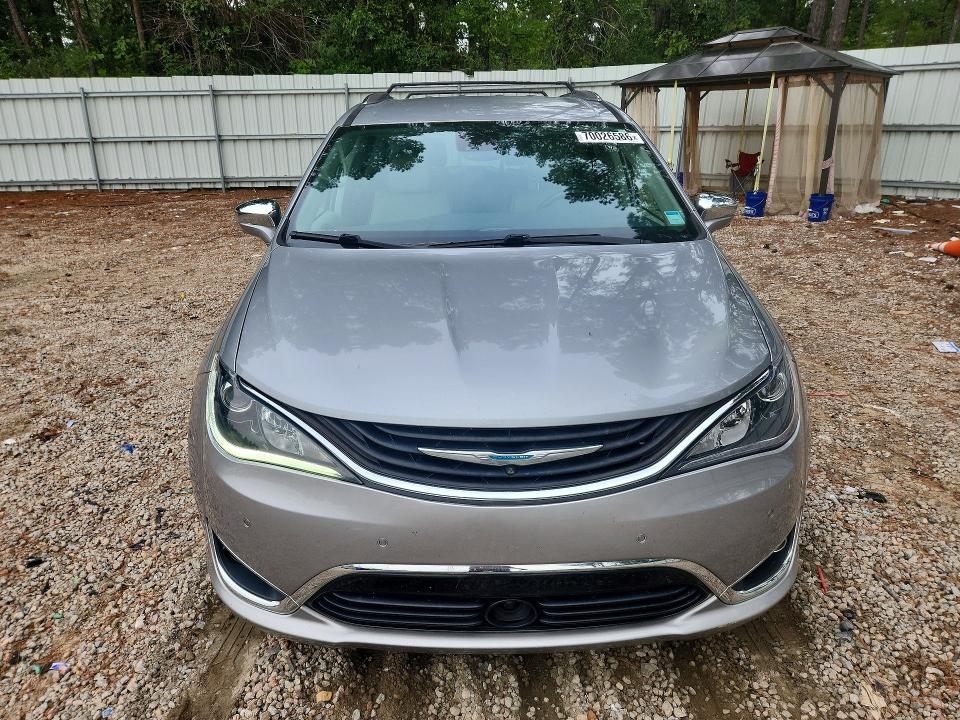 70026586 :رقم المزاد ، 2C4RC1N71JR144867 vin ، 2018 Chrysler Pacifica مزاد بيع