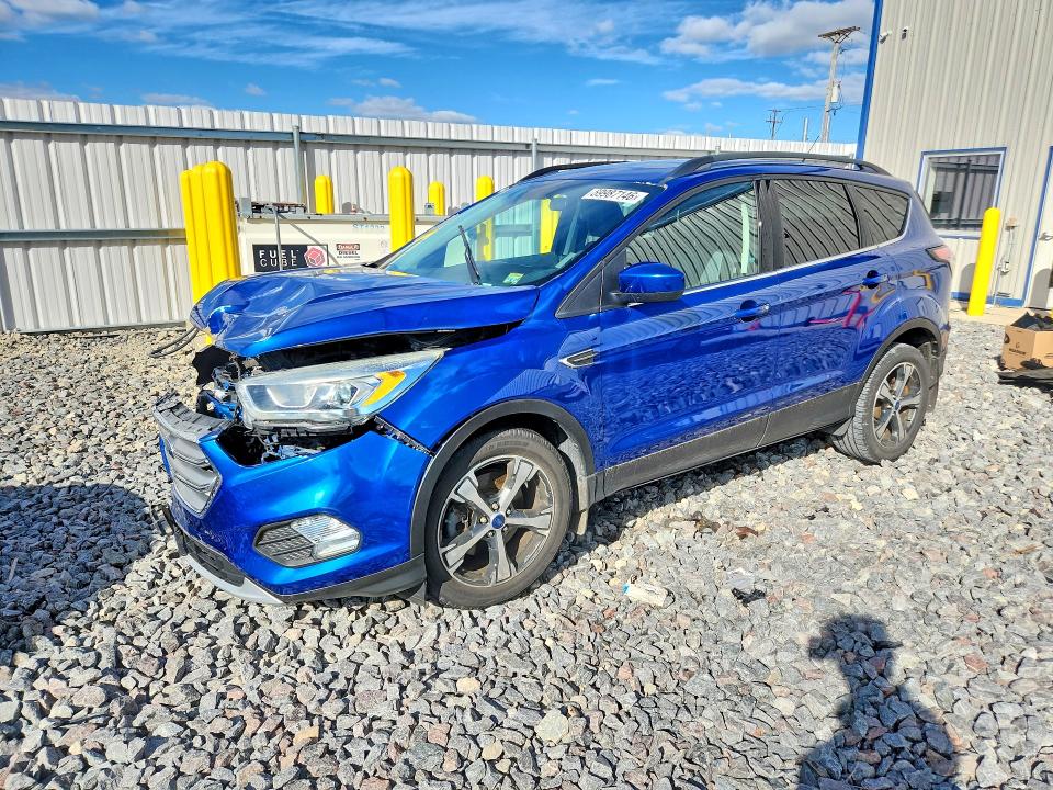 2017 Ford Escape მანქანა იყიდება აუქციონზე, vin: 1FMCU0G97HUA21000, აუქციონის ნომერი: 69987146