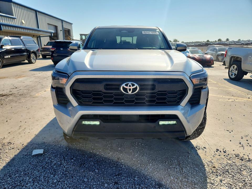 2025 Toyota Tacoma მანქანა იყიდება აუქციონზე, vin: 3TMLB5JNXSM094144, აუქციონის ნომერი: 67477056