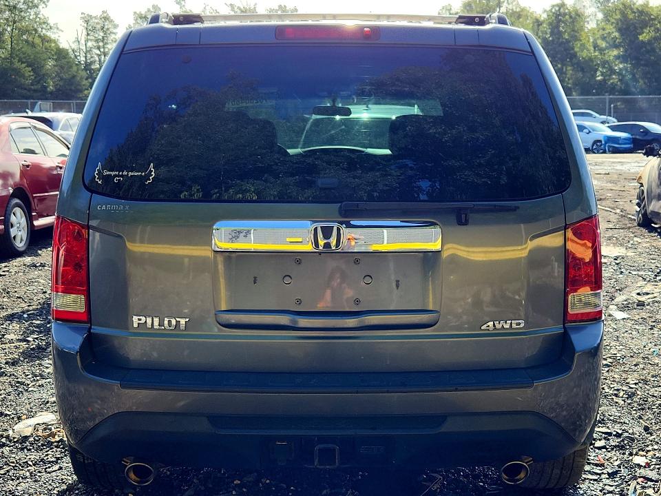 70256486 :رقم المزاد ، 5FNYF4H47CB008697 vin ، 2012 Honda Pilot مزاد بيع