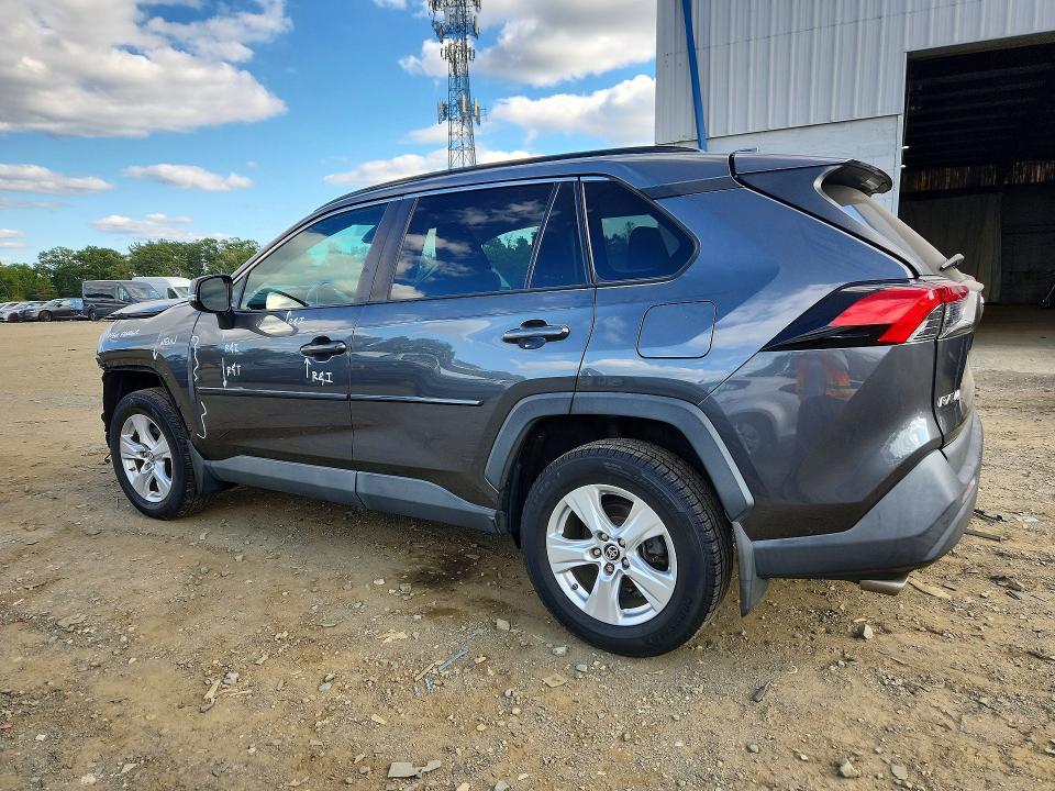 69682926 :رقم المزاد ، 2T3P1RFV8KC026106 vin ، 2019 Toyota Rav4 مزاد بيع