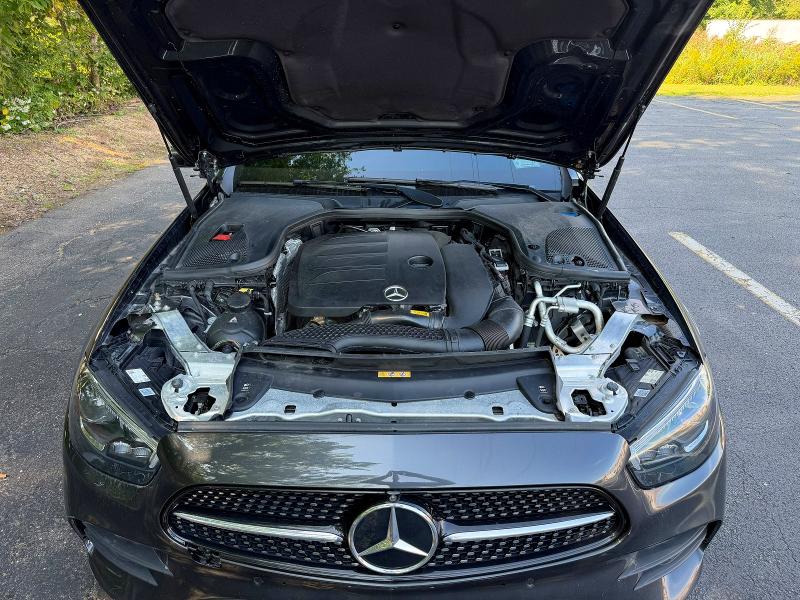 69080336 :رقم المزاد ، W1KZF8EB5PB186671 vin ، 2023 Mercedes-benz E مزاد بيع