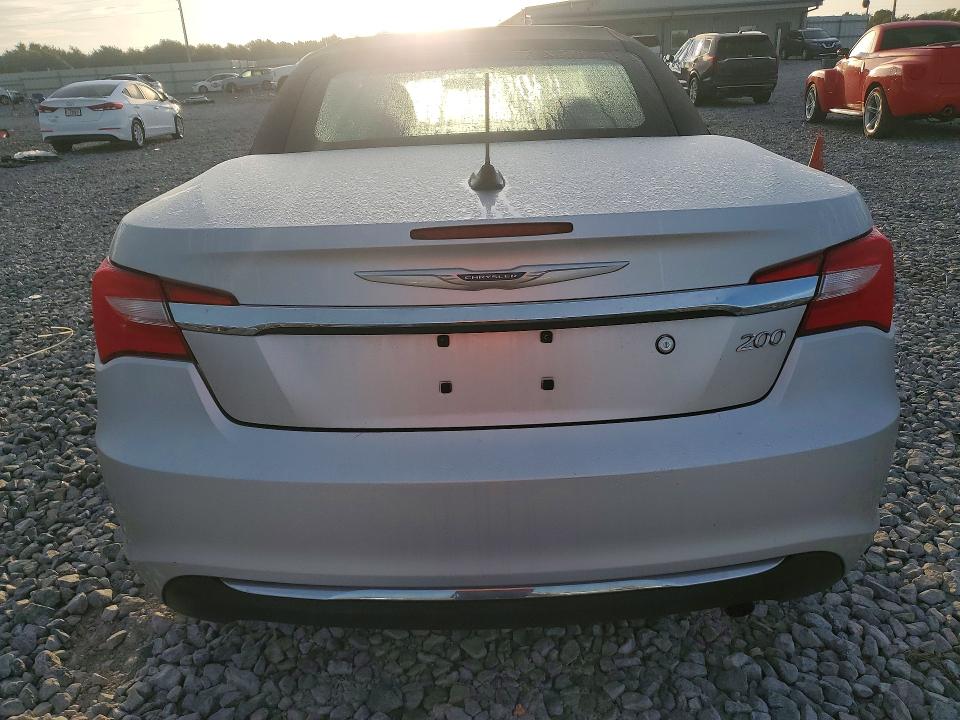 Продажа на аукционе авто 2012 Chrysler 200, vin: 1C3BCBEB3CN233288, номер лота: 68959316