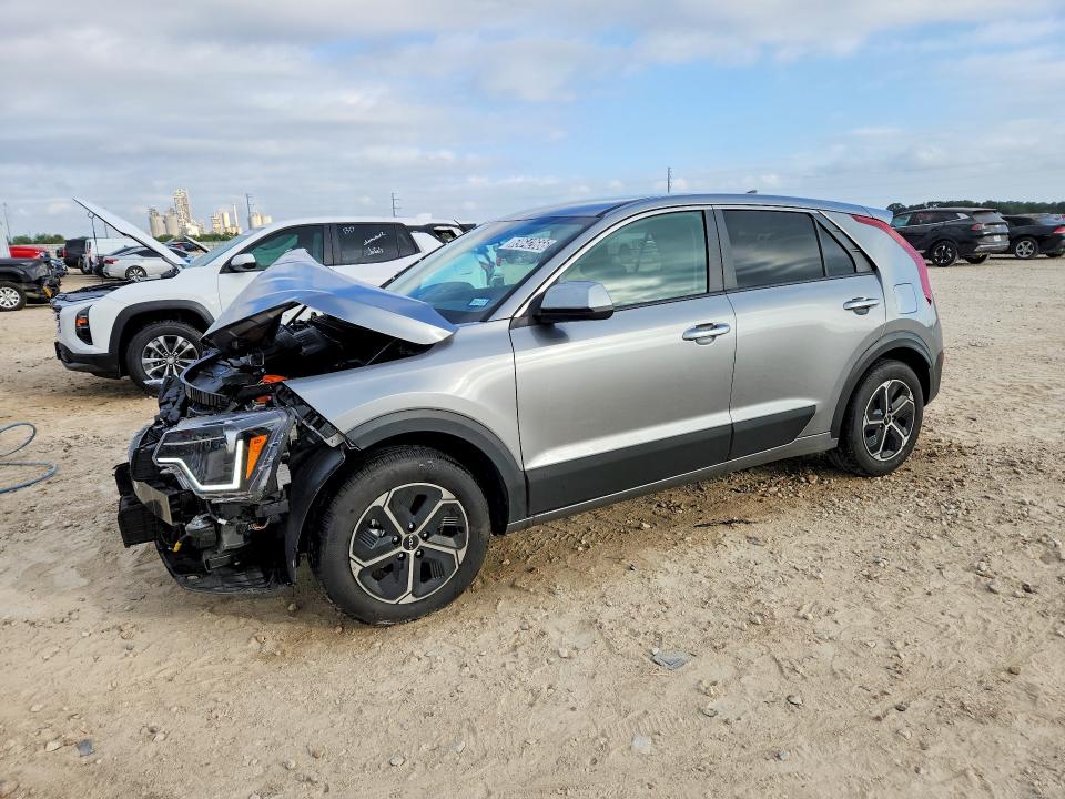 Продажа на аукционе авто 2026 Kia Niro, vin: KNDCP3LE9T5363664, номер лота: 69642666