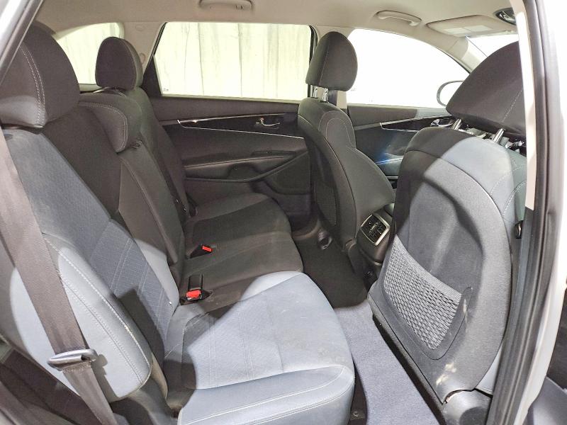 2019 Kia Sorento მანქანა იყიდება აუქციონზე, vin: 5XYPGDA57KG572756, აუქციონის ნომერი: 69299916