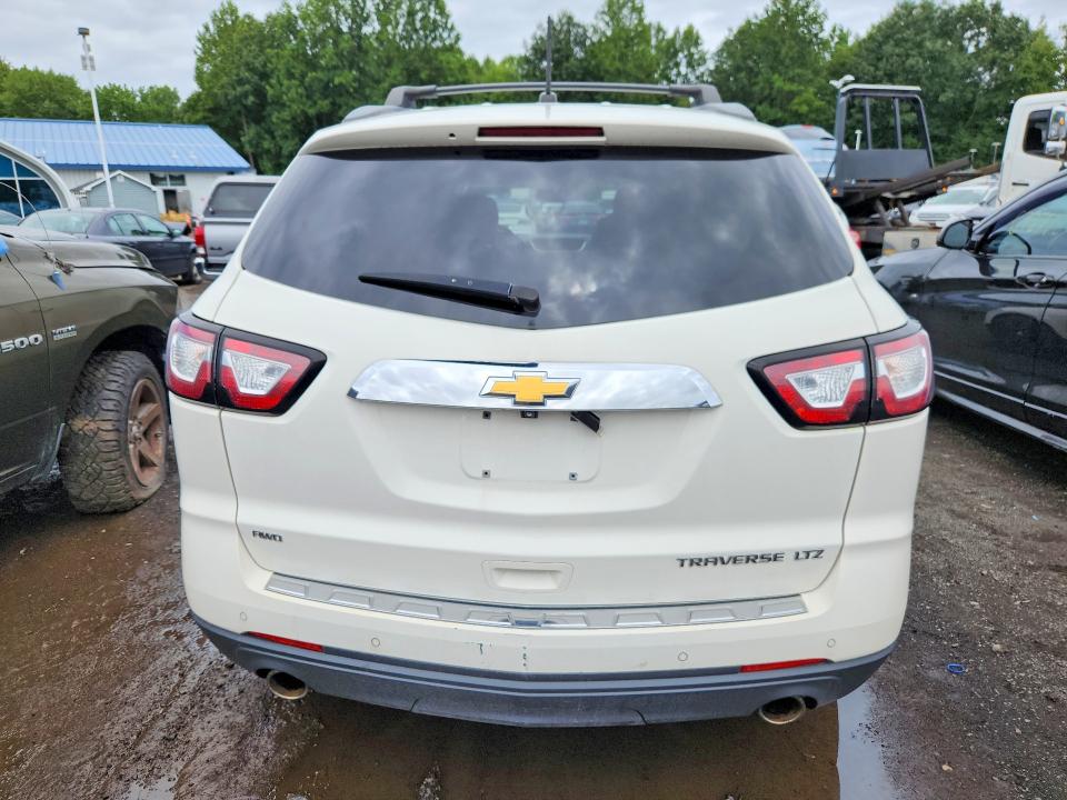 66554116 :رقم المزاد ، 1GNKVJKDXFJ171302 vin ، 2015 Chevrolet Traverse مزاد بيع