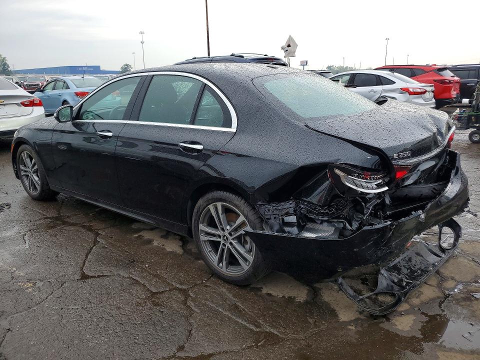 68539466 :رقم المزاد ، W1KZF8EB9MA904742 vin ، 2021 Mercedes-benz E مزاد بيع