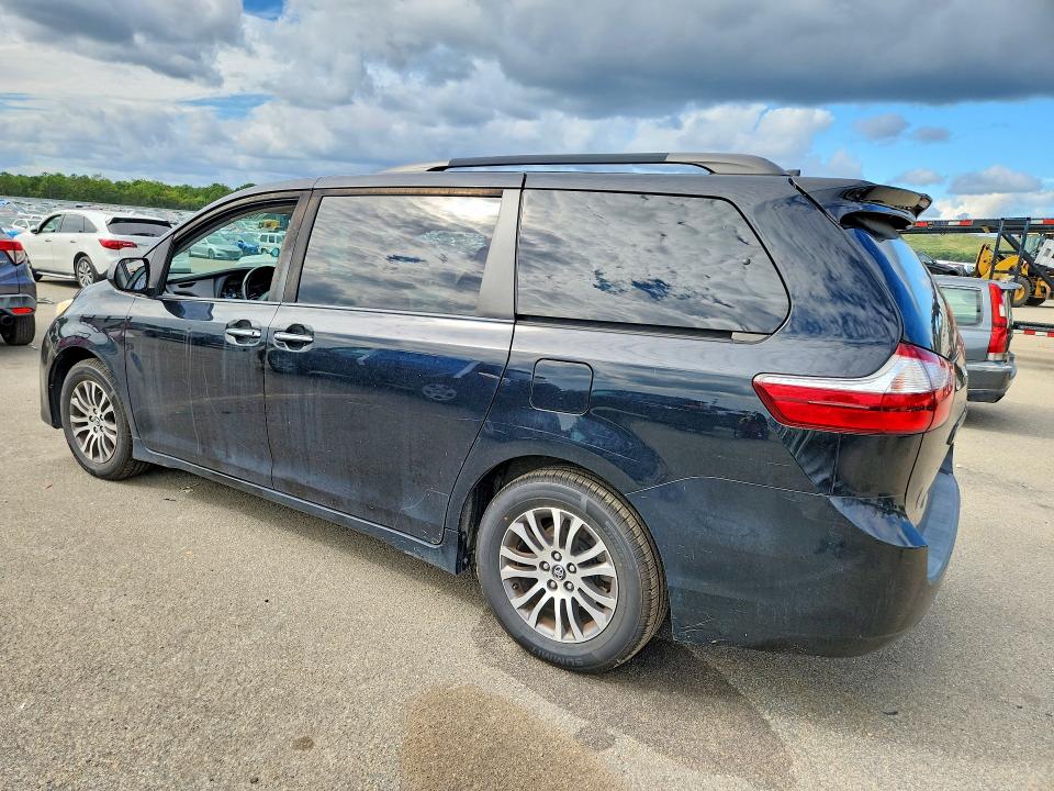Продажа на аукционе авто 2018 Toyota Sienna, vin: 5TDYZ3DC0JS962022, номер лота: 70033516