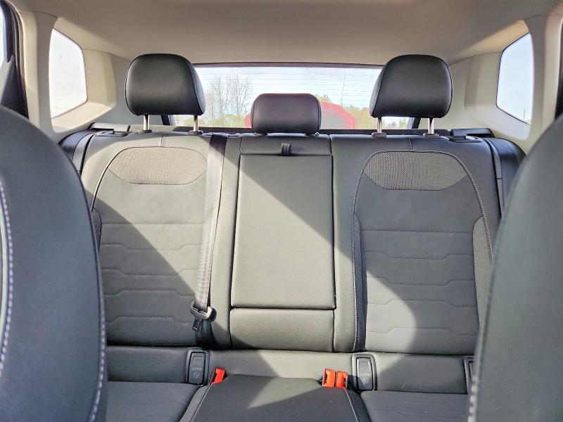 69794276 :رقم المزاد ، 3VV2C7B24SM051817 vin ، 2025 Volkswagen Taos مزاد بيع