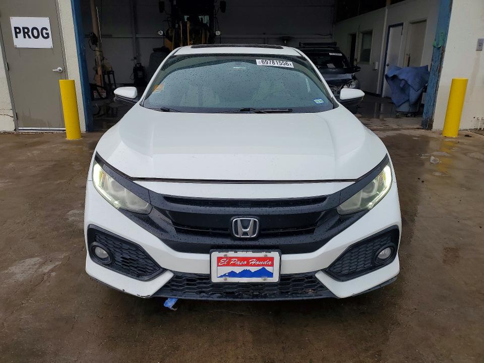 2017 Honda Civic მანქანა იყიდება აუქციონზე, vin: SHHFK7H51HU208879, აუქციონის ნომერი: 69781556