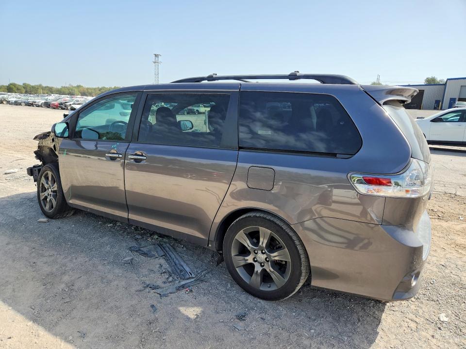 2017 Toyota Sienna მანქანა იყიდება აუქციონზე, vin: 5TDXZ3DC5HS776014, აუქციონის ნომერი: 67201066