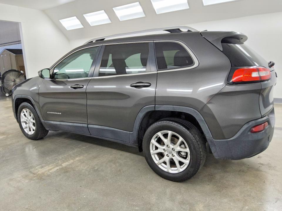 Продаж на аукціоні авто 2018 Jeep Cherokee, vin: 1C4PJLLB5JD583735, номер лоту: 67129386