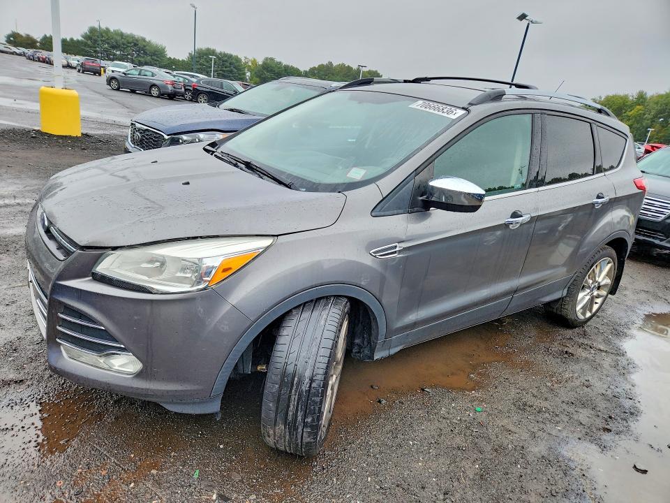2014 Ford Escape მანქანა იყიდება აუქციონზე, vin: 1FMCU9GX9EUD98006, აუქციონის ნომერი: 70666836