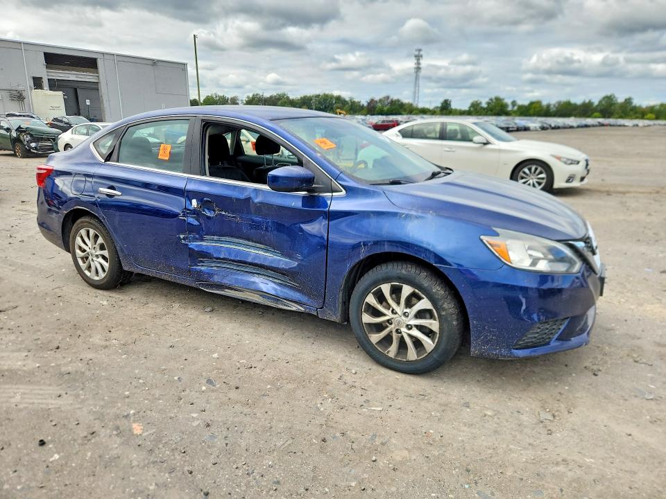 Продажа на аукционе авто 2018 Nissan Sentra, vin: 3N1AB7AP3JY275441, номер лота: 70518016
