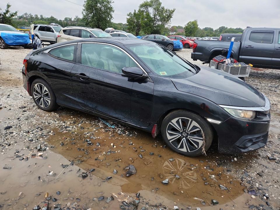 Aukcja sprzedaży 2016 Honda Civic, vin: 2HGFC3B37GH355667, numer aukcji: 70123836
