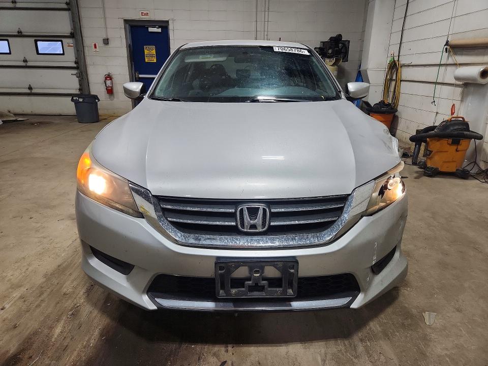 Продажа на аукционе авто 2014 Honda Accord, vin: 1HGCR2F33EA291046, номер лота: 70658786