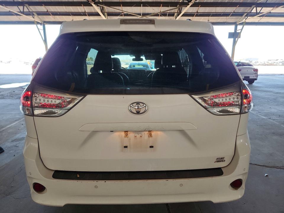 Продажа на аукционе авто 2019 Toyota Sienna, vin: 5TDEZ3DCXKS219405, номер лота: 67560366