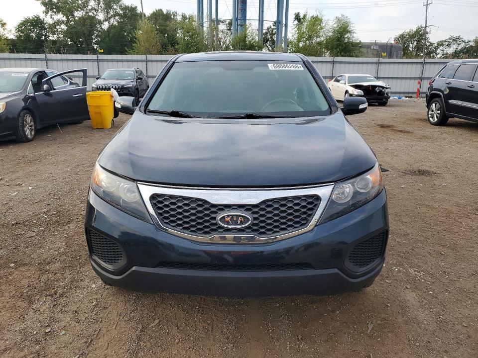 69086266 :رقم المزاد ، 5XYKTDA63DG345520 vin ، 2013 Kia Sorento مزاد بيع