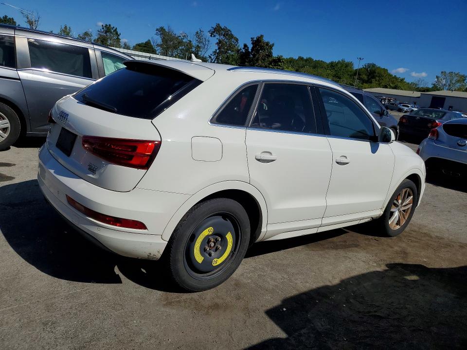 2016 Audi Q3 მანქანა იყიდება აუქციონზე, vin: WA1EFCFS7GR025153, აუქციონის ნომერი: 69115706