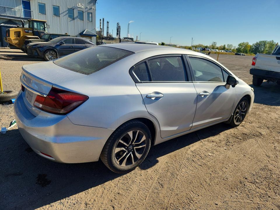 Продаж на аукціоні авто 2015 Honda Civic, vin: 2HGFB2F50FH041723, номер лоту: 70158016