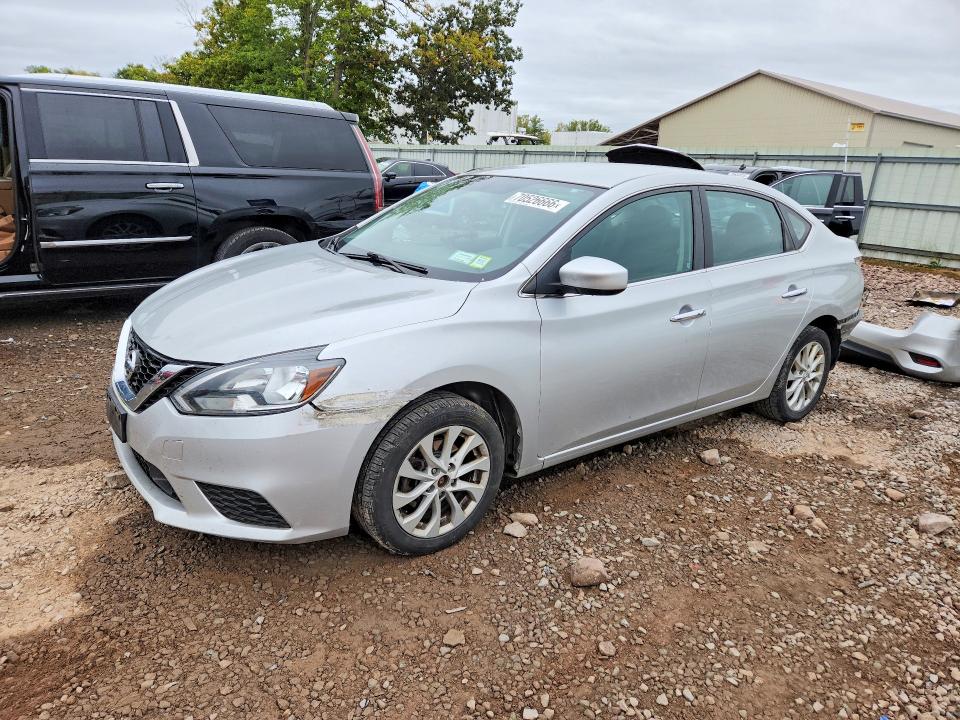 2018 Nissan Sentra მანქანა იყიდება აუქციონზე, vin: 3N1AB7AP8JY241074, აუქციონის ნომერი: 70526666